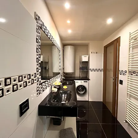 Apartment Elegant With Sea View And Menton